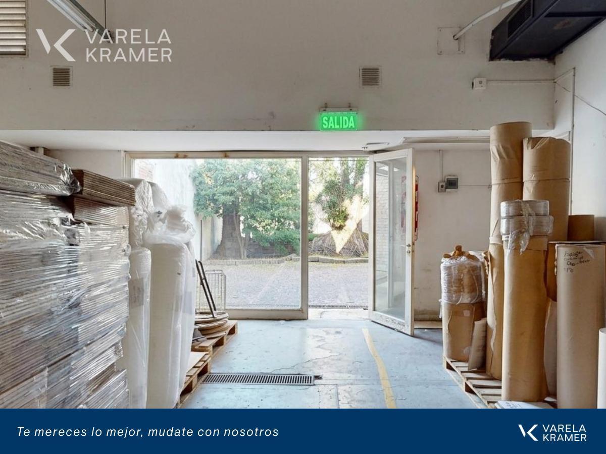 Foto de Local comercial en Venta en Munro, imagen 3
