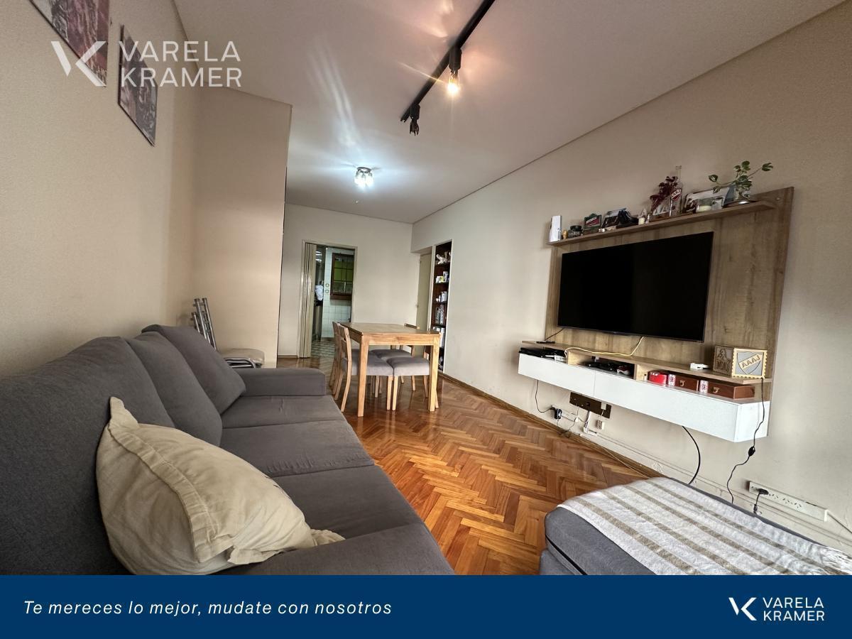 Foto de Departamento en Venta en Villa del Parque, imagen 1