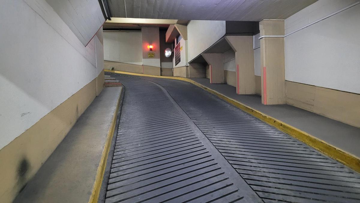 Foto de Cochera en Venta en Martinez, imagen 2