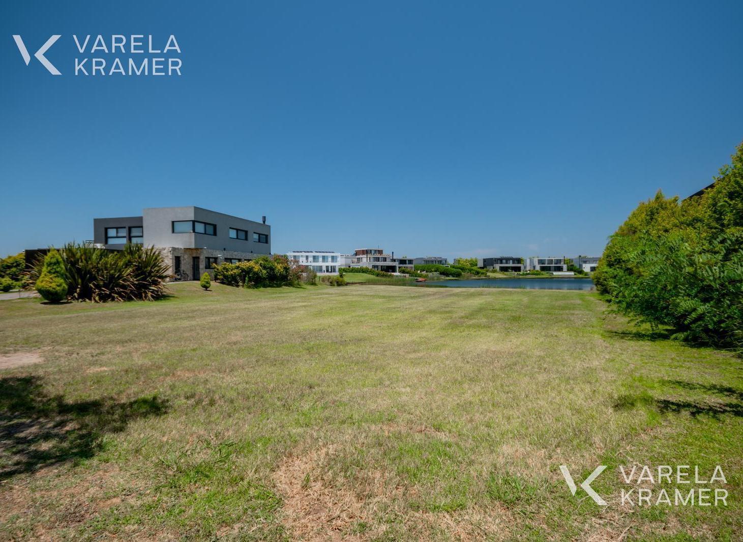 Foto de Terreno en Venta Barrio Marinas Puertos del Lago, imagen 3