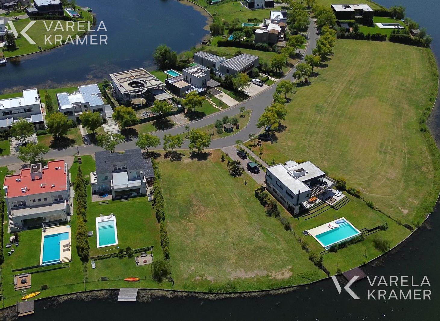 Foto de Terreno en Venta Barrio Marinas Puertos del Lago, imagen 1
