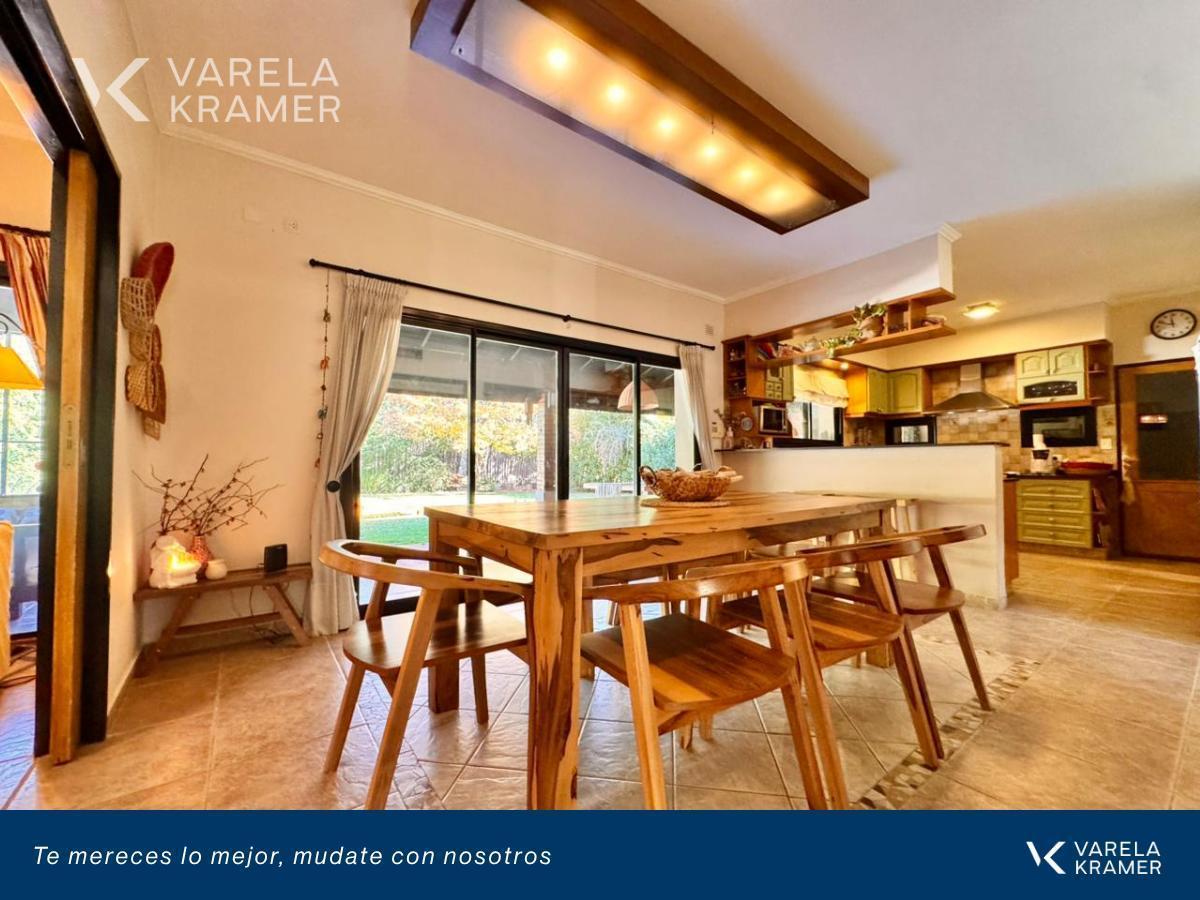 Foto de Casa en Venta en Barrio Privado Santa Silvina, imagen 4