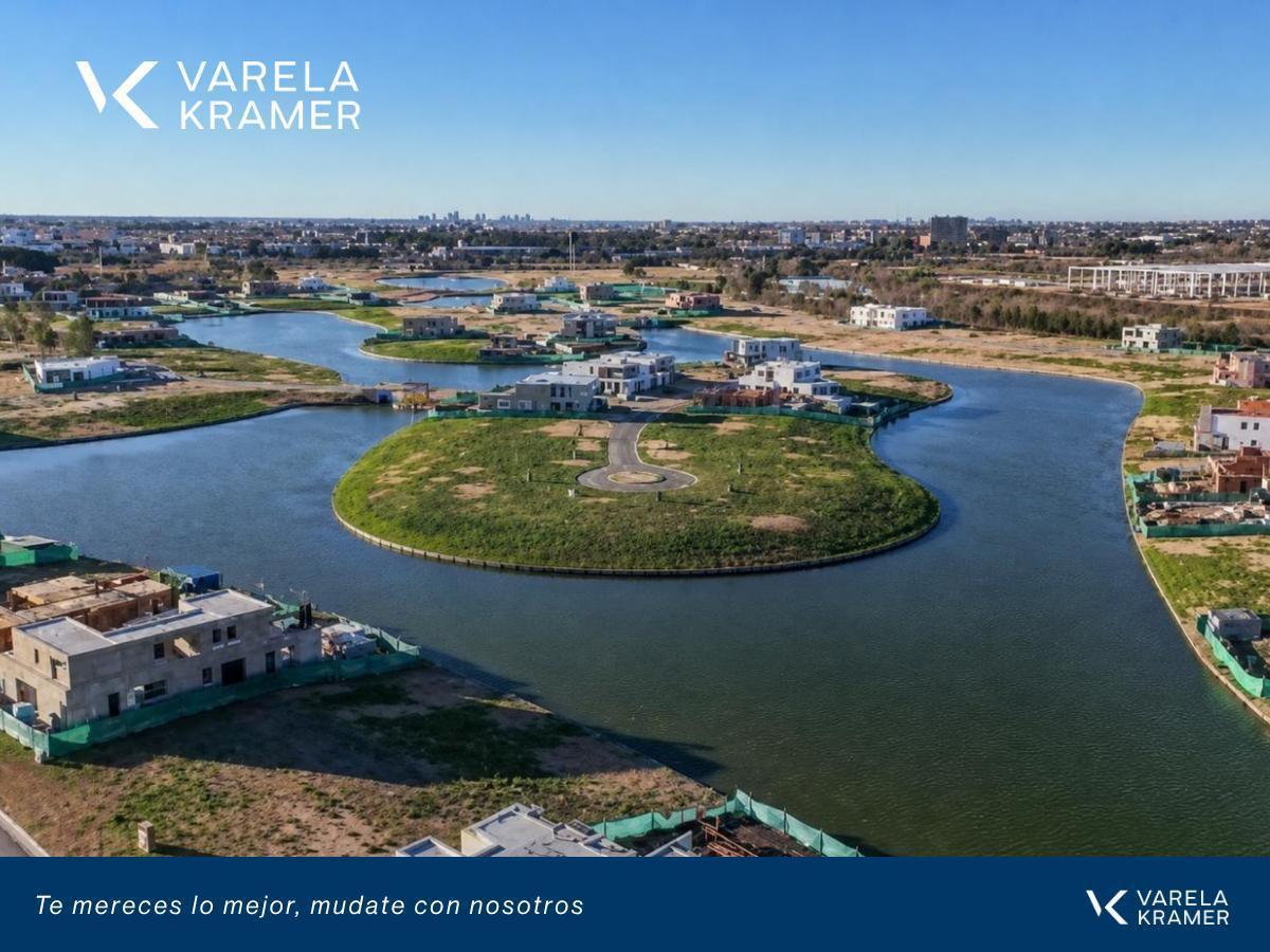 Foto de Terreno en Venta en Barrio Cerrado San Fermin, imagen 1