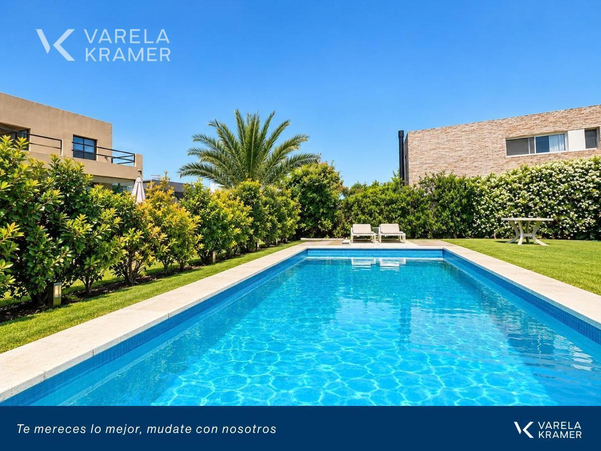 Foto de Casa con 3 dormitorios en Venta en Vila Marina I, imagen 2