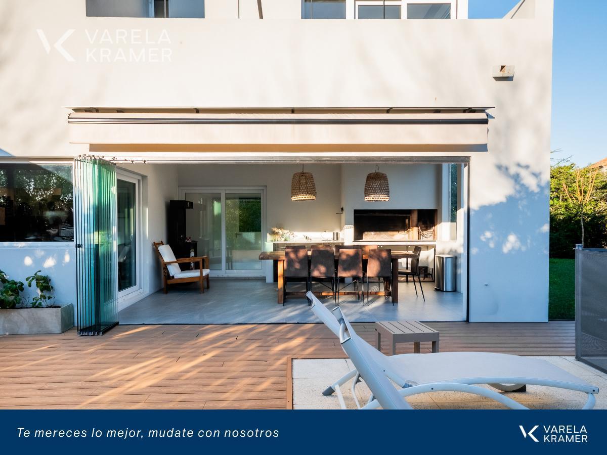 Foto de Casa en Venta en Tigre Barrio Barbarita, imagen 1