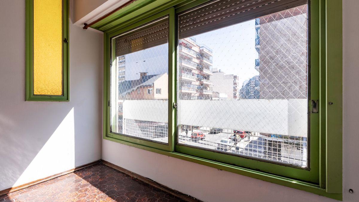 Foto de 3 AMBIENTES EN ALQUILER – AL FRENTE CON BALCÓN, imagen 4