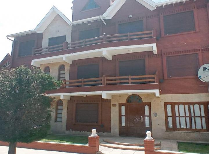 IMPORTANTE COMPLEJO DE DEPARTAMENTOS EN LUCILA DEL MAR 2