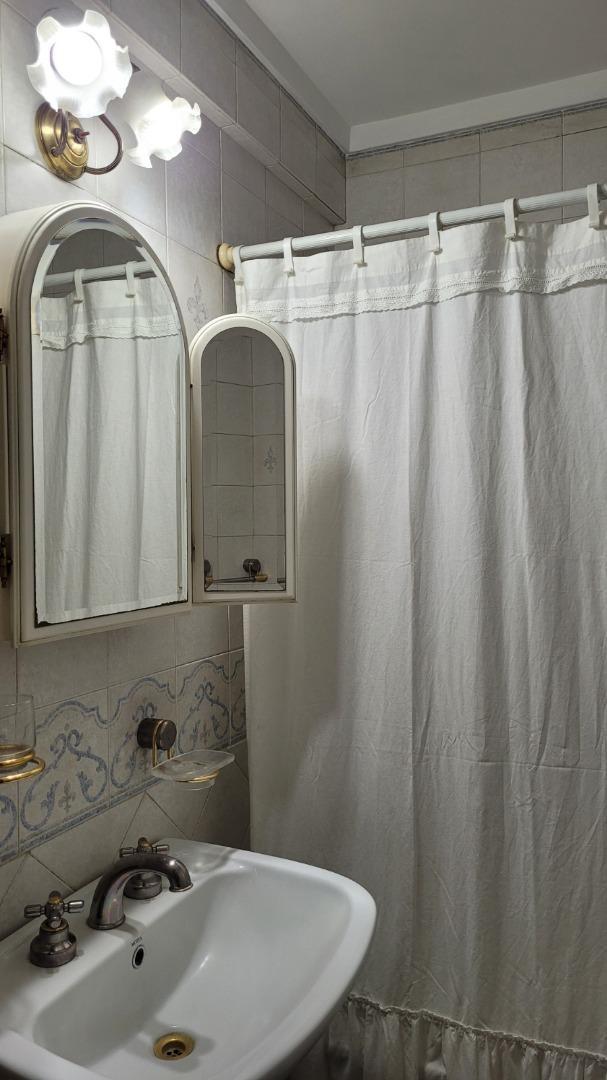 Foto de Venta depto 4 amb c/dep en inmejorable zona de Palermo, imagen 3