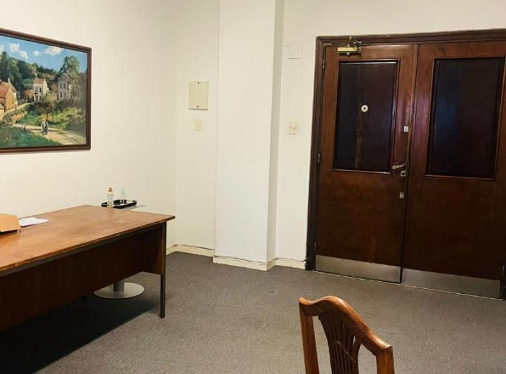 Foto de Amplia oficina 125m2 en Tribunales, imagen 4