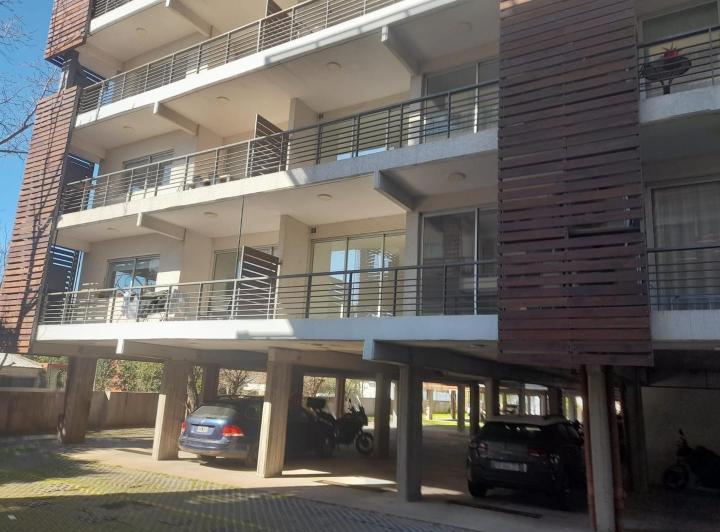 Exclente Dpto 2amb con cochera edificio Tigre Park 2