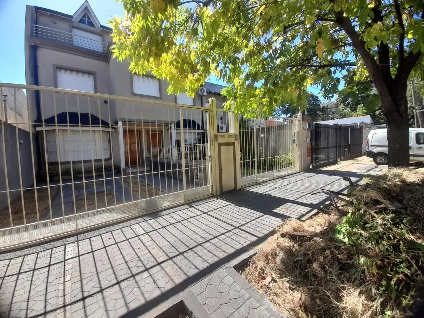 Duplex en venta zona Villa Adelina 1