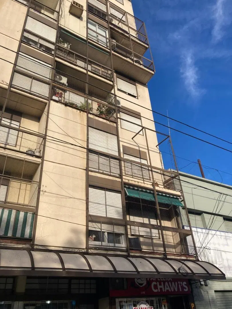 Excelente departamento 3 ambientes en venta en Acassuso 5