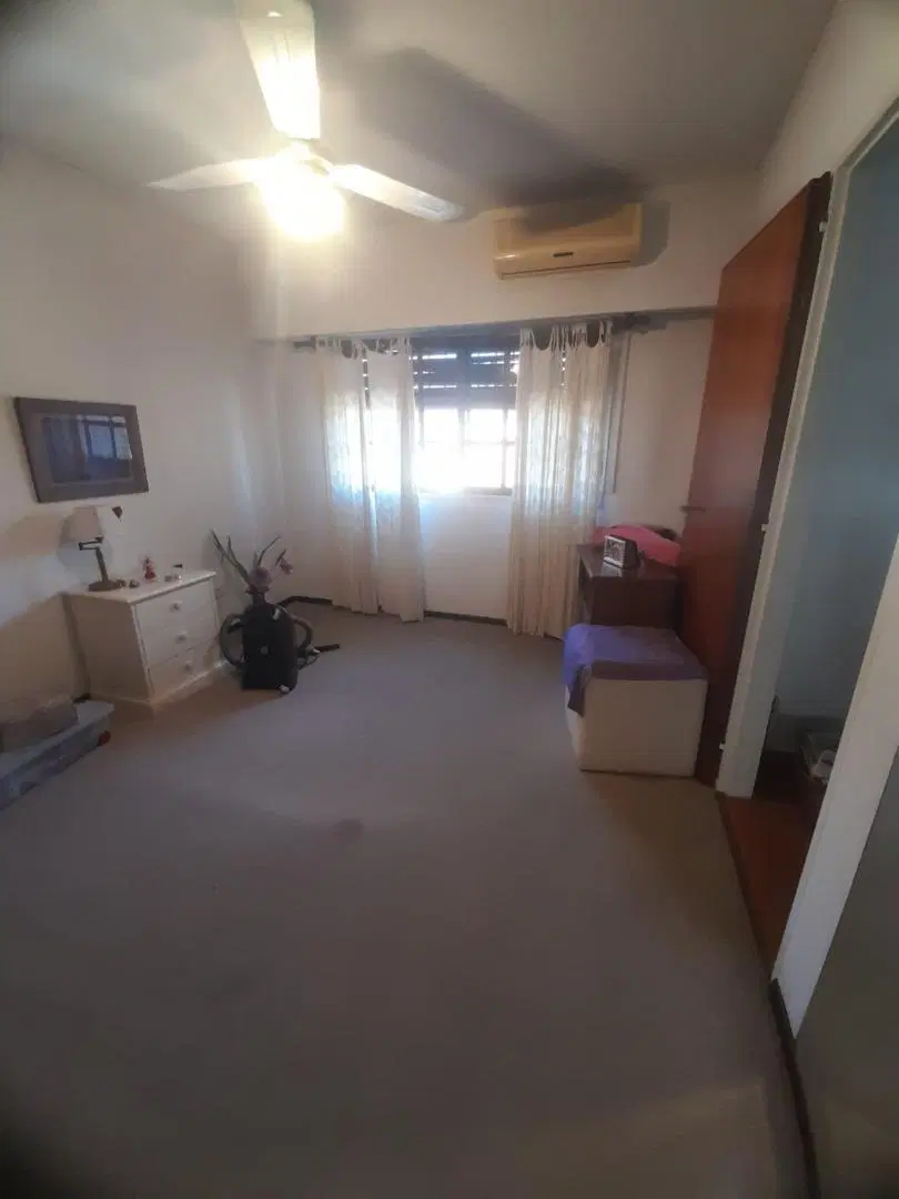 Casa en Venta zona Martinez 5