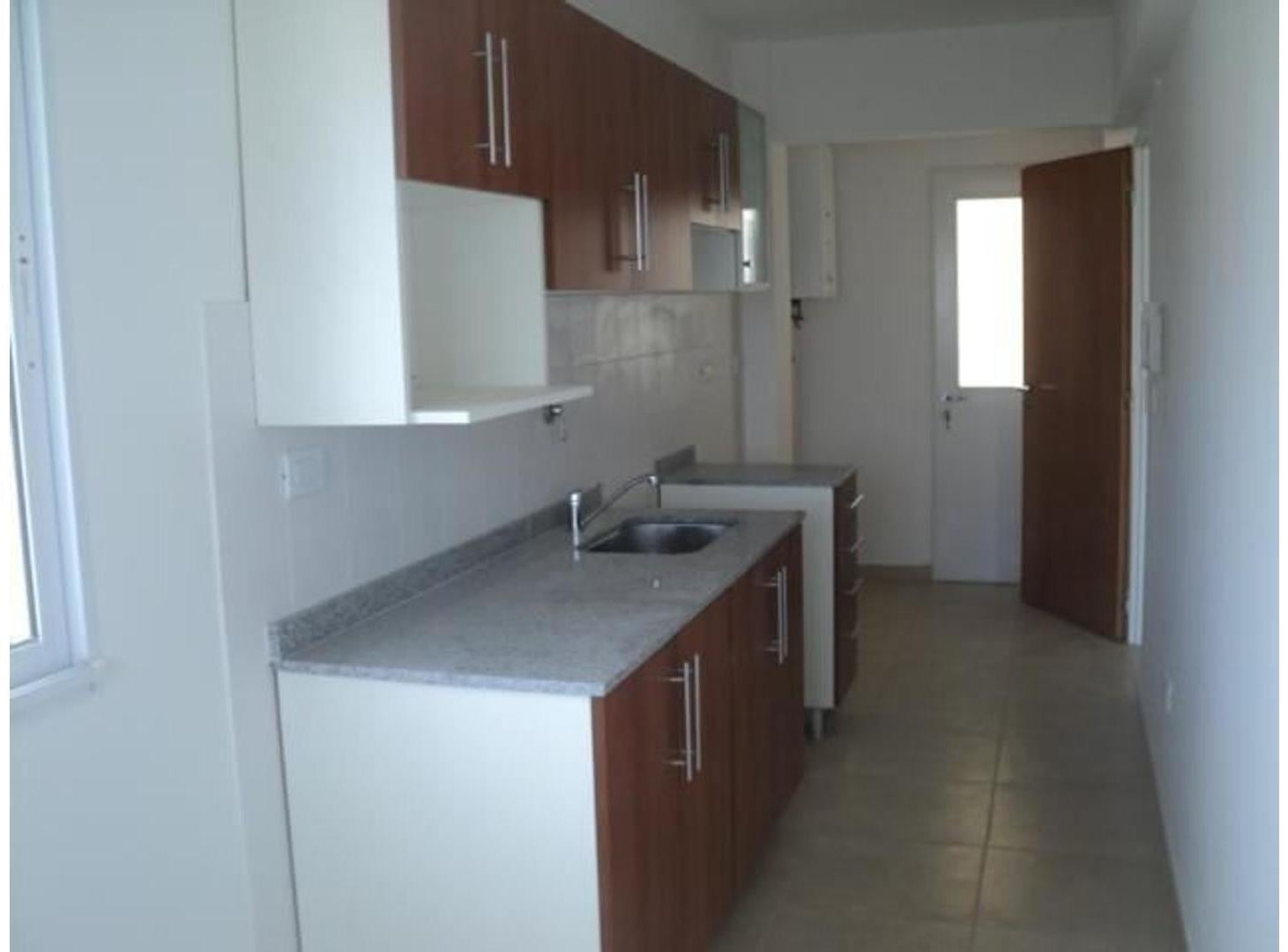 Foto de Alquiler Depto 3 Amb. al frente C/balcón. 71M2. San Fernando, imagen 3