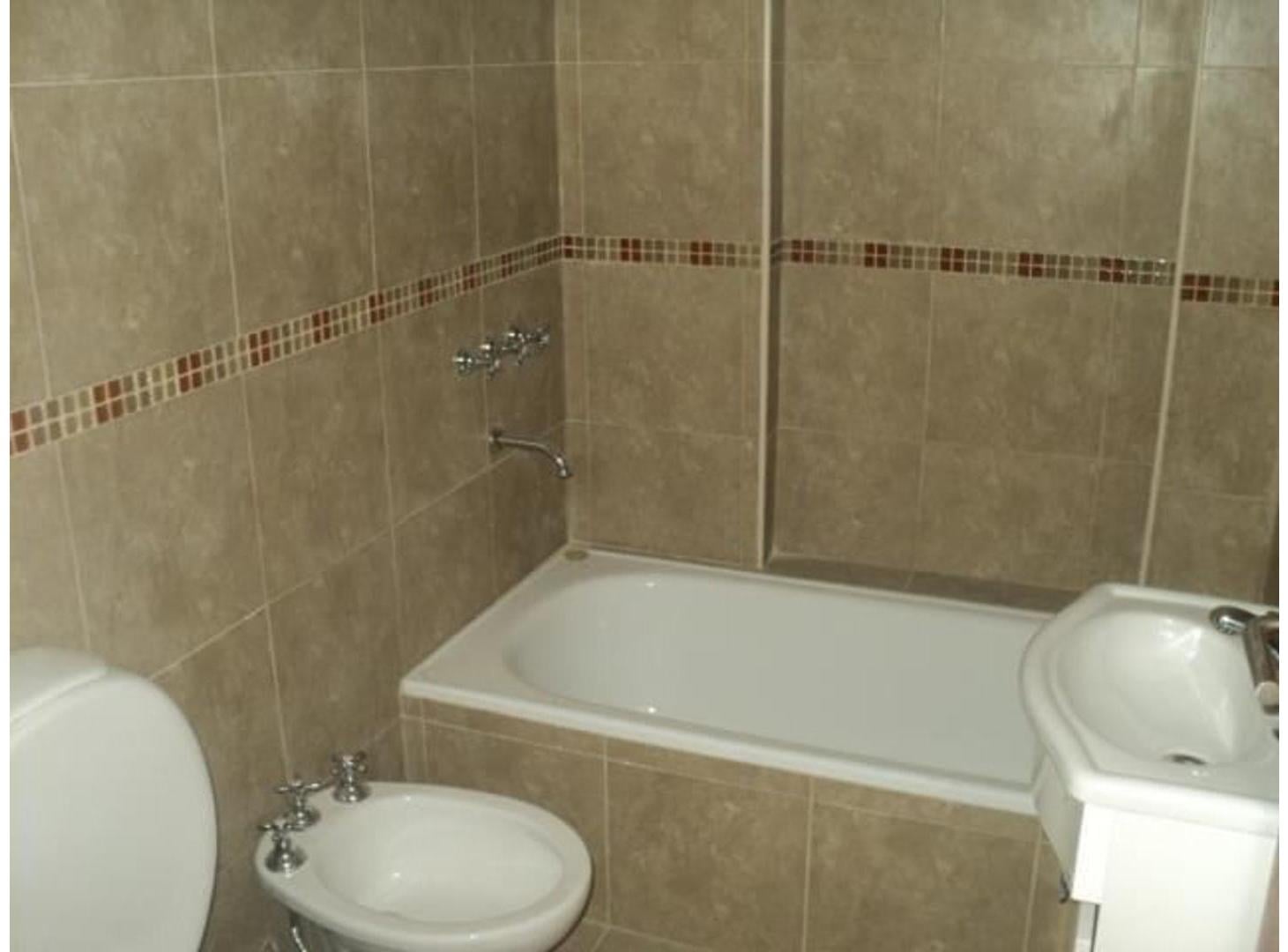 Foto de Alquiler Depto 3 Amb. al frente C/balcón. 71M2. San Fernando, imagen 5