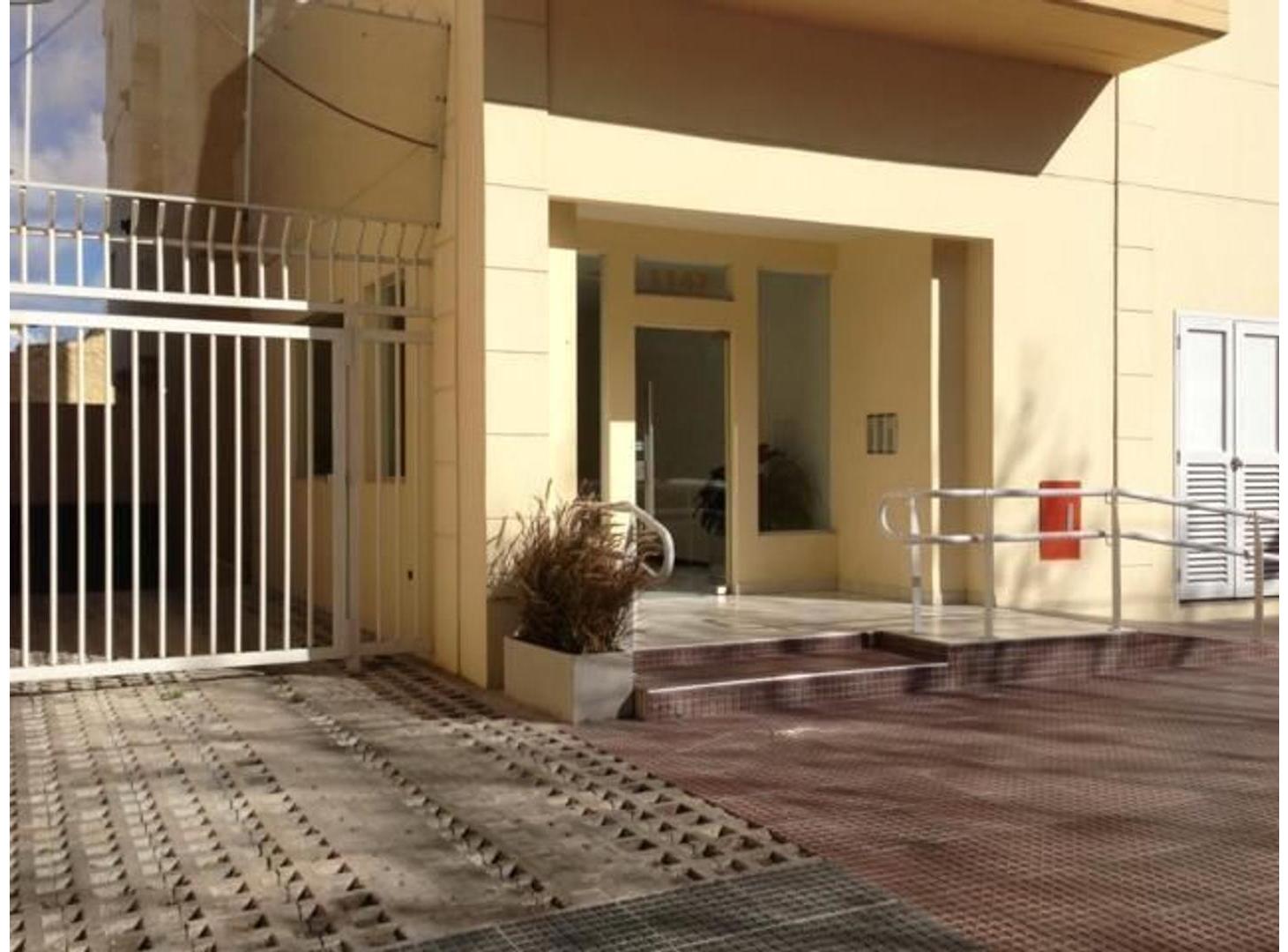 Foto de Alquiler Depto 3 Amb. al frente C/balcón. 71M2. San Fernando, imagen 2
