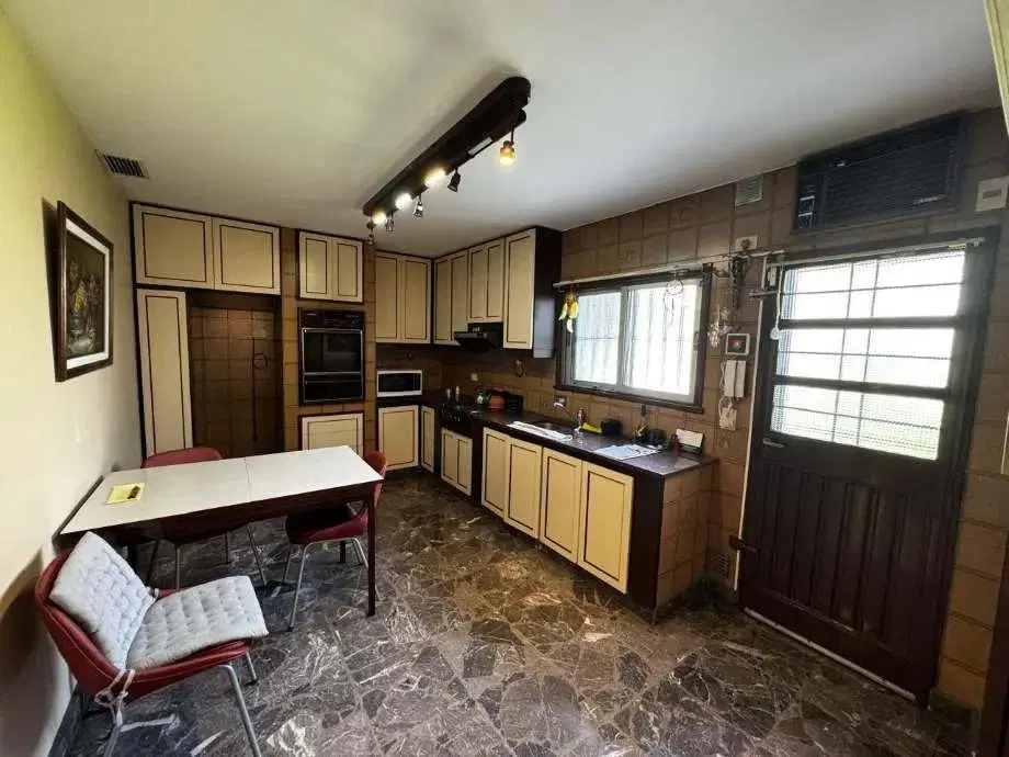Chalet En Venta En Lomas Del Mirador 4