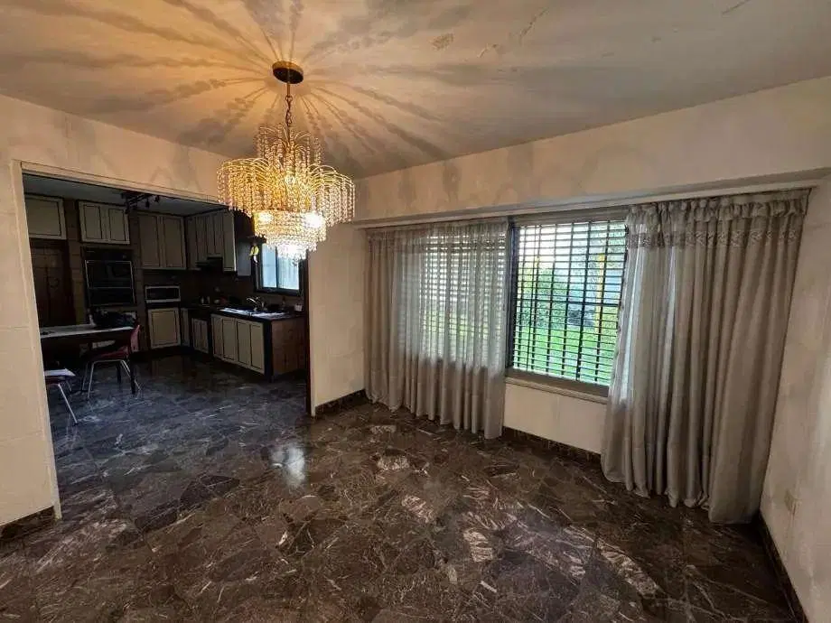 Chalet En Venta En Lomas Del Mirador 3