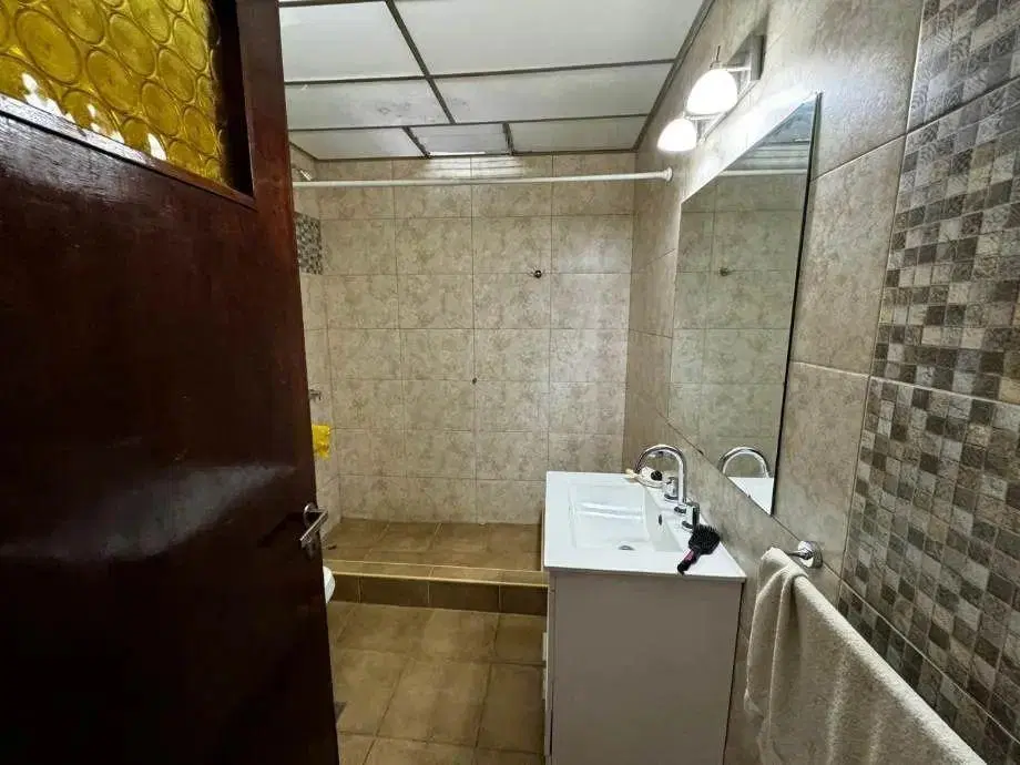Casa Para 2 Familias En Venta En San Justo 5