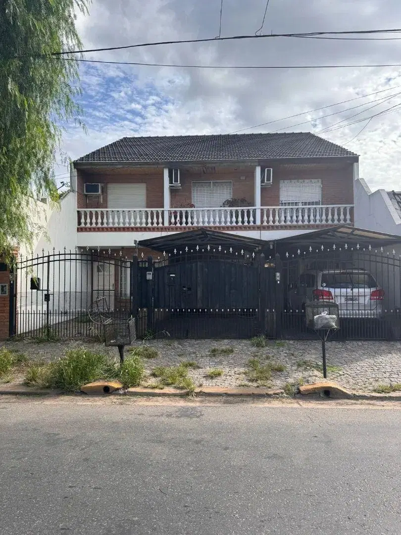 Duplex 4 Ambientes En Villa Luzuriaga 2