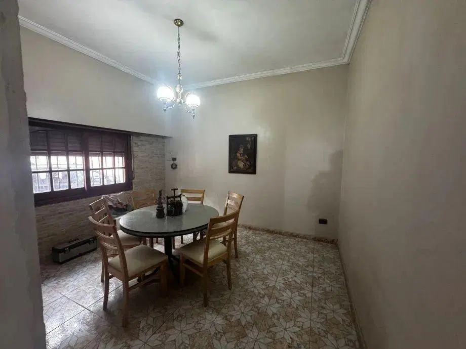Local Con Vivienda En Venta En Liniers 4