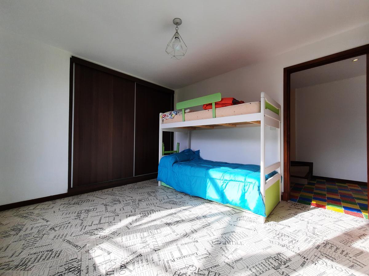 Foto de Moderno chalet estilo cabaña, con excelentes visuales, en Sierra de los, imagen 4