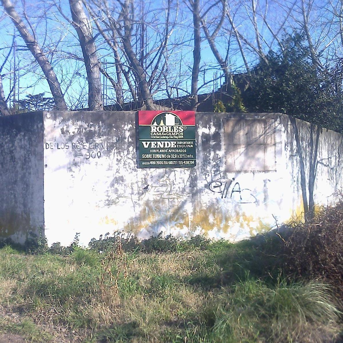 Losa en Esquina, a Tres Cuadras de La Ruta 88. 2