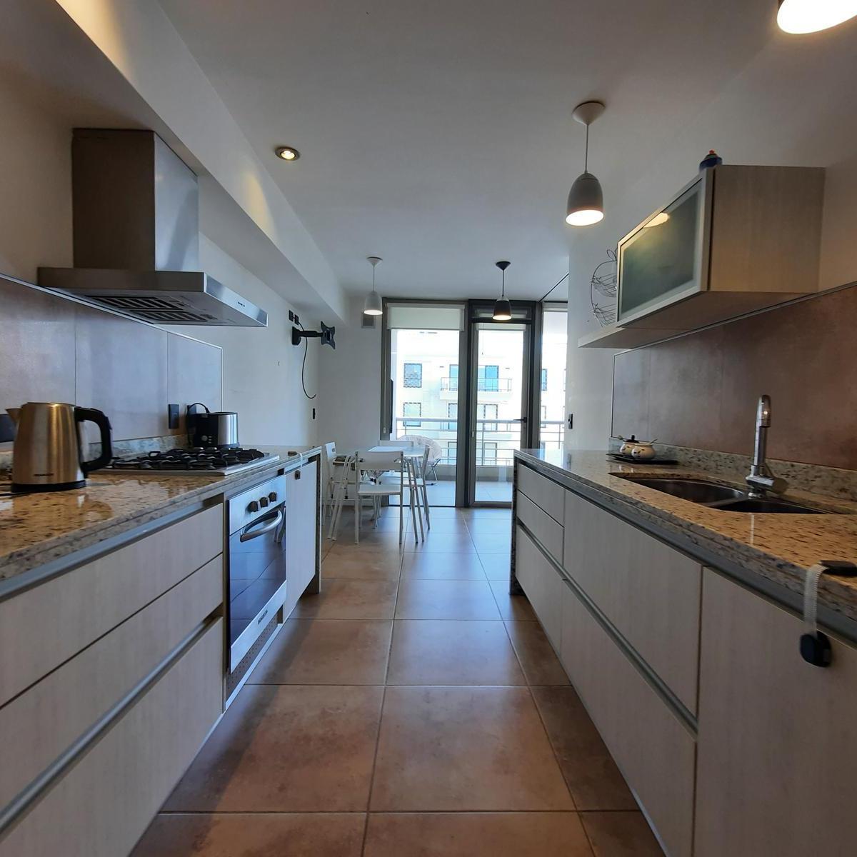 Foto de Excelente departamento con terraza propia, zona Güemes Residencial, imagen 3