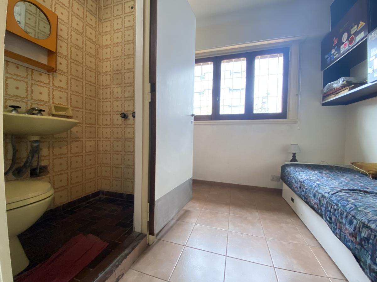 Chalet en Zona Güemes Residencial, Ideal Para Vivienda, Uso Profesional o Desarrollo. 2