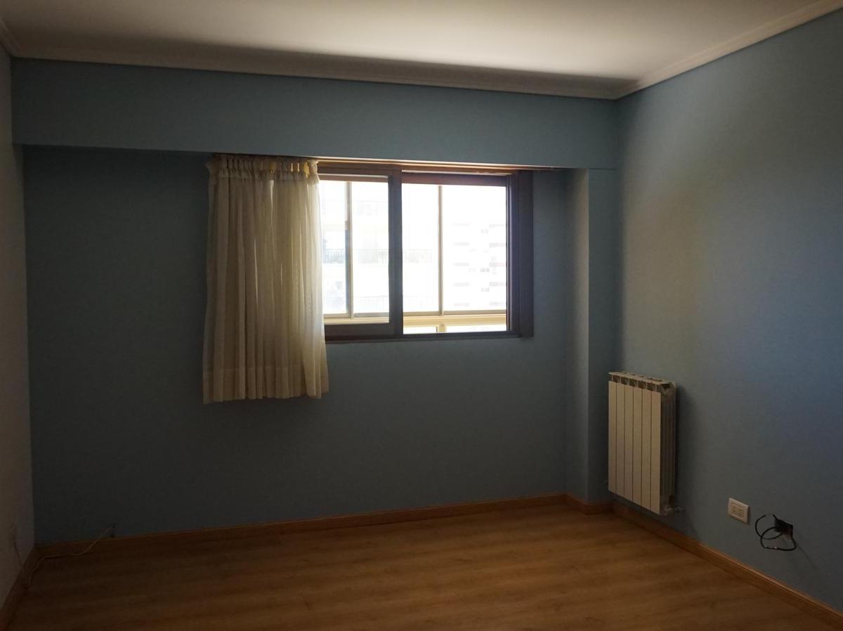 Único E Importante Penthouse en El Tradicional Entrono del Barrio Chauvín. 3