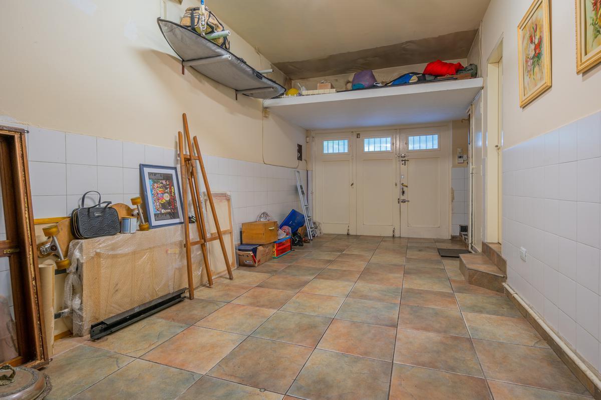 Importante Residencia en Esquina del Exclusivo Barrio Los Troncos. Tour Virtual. 1