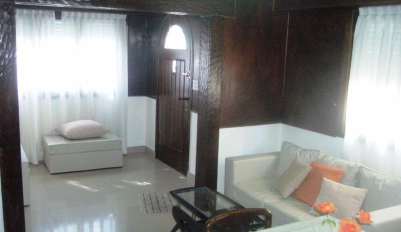 Chalet Estilo PH, Al Frente, en Zona Nuevo Centro Comercial - Cultural Paseo Aldrey. 5
