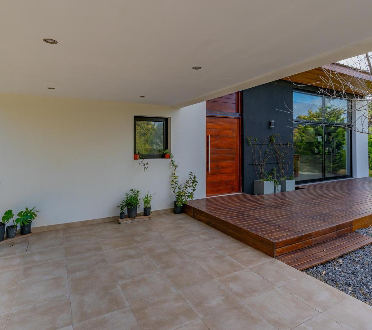 Foto de Casa estilo moderno en barrio Chapadmalal, imagen 3