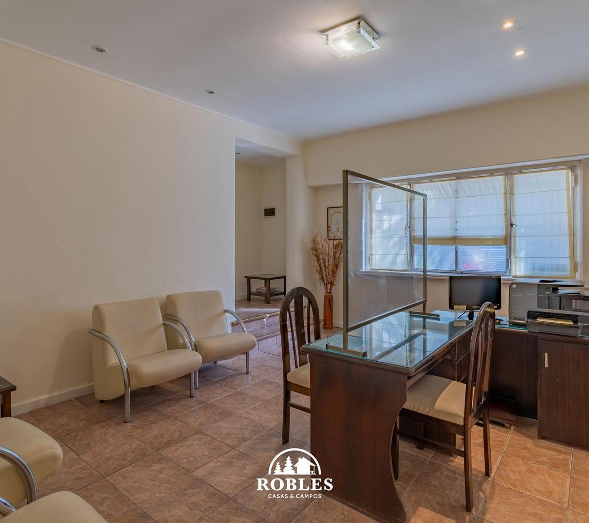 Foto de Oficinas en excelente ubicación del barrio La Perla, imagen 2