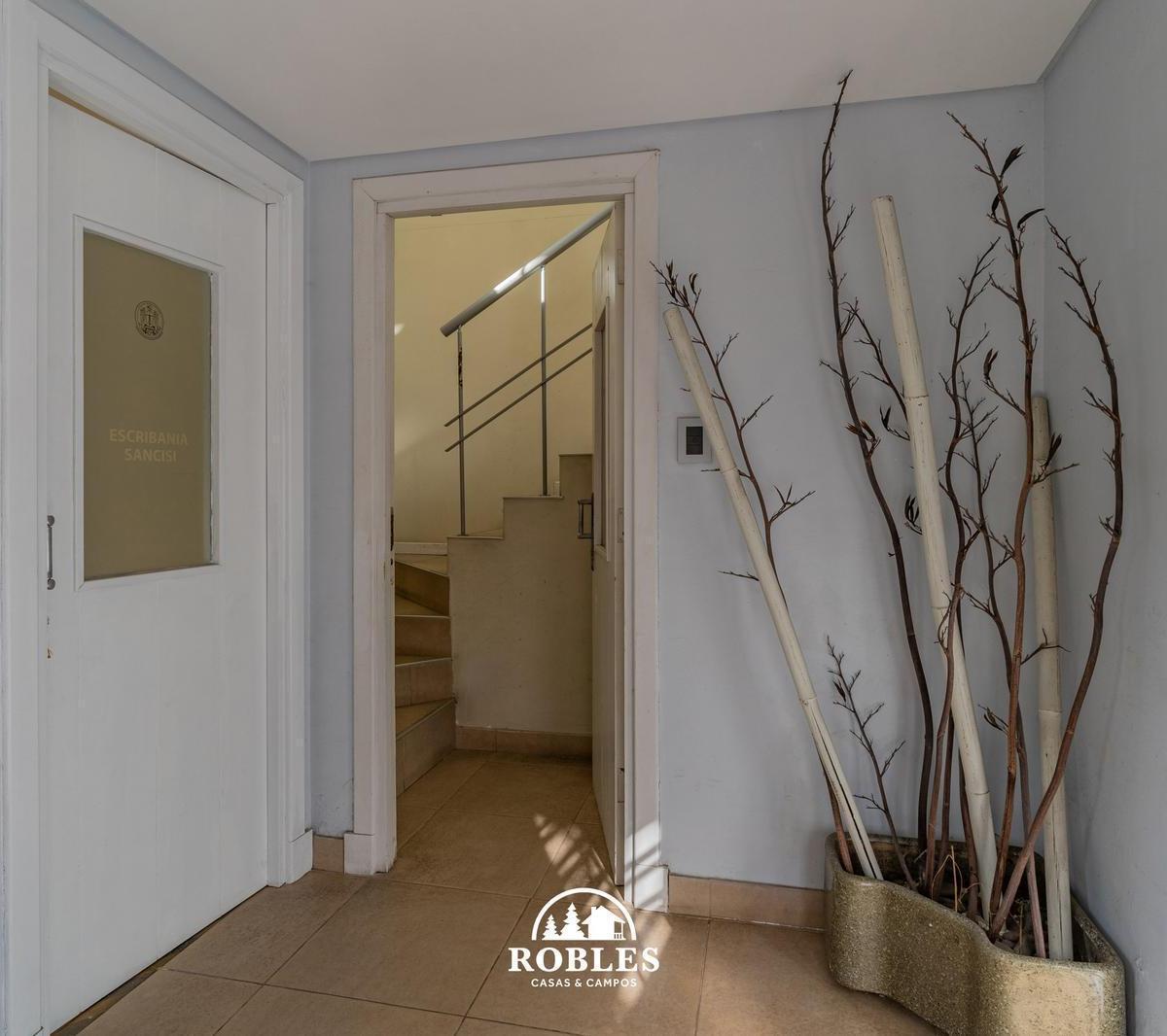 Foto de Oficinas en excelente ubicación del barrio La Perla, imagen 4