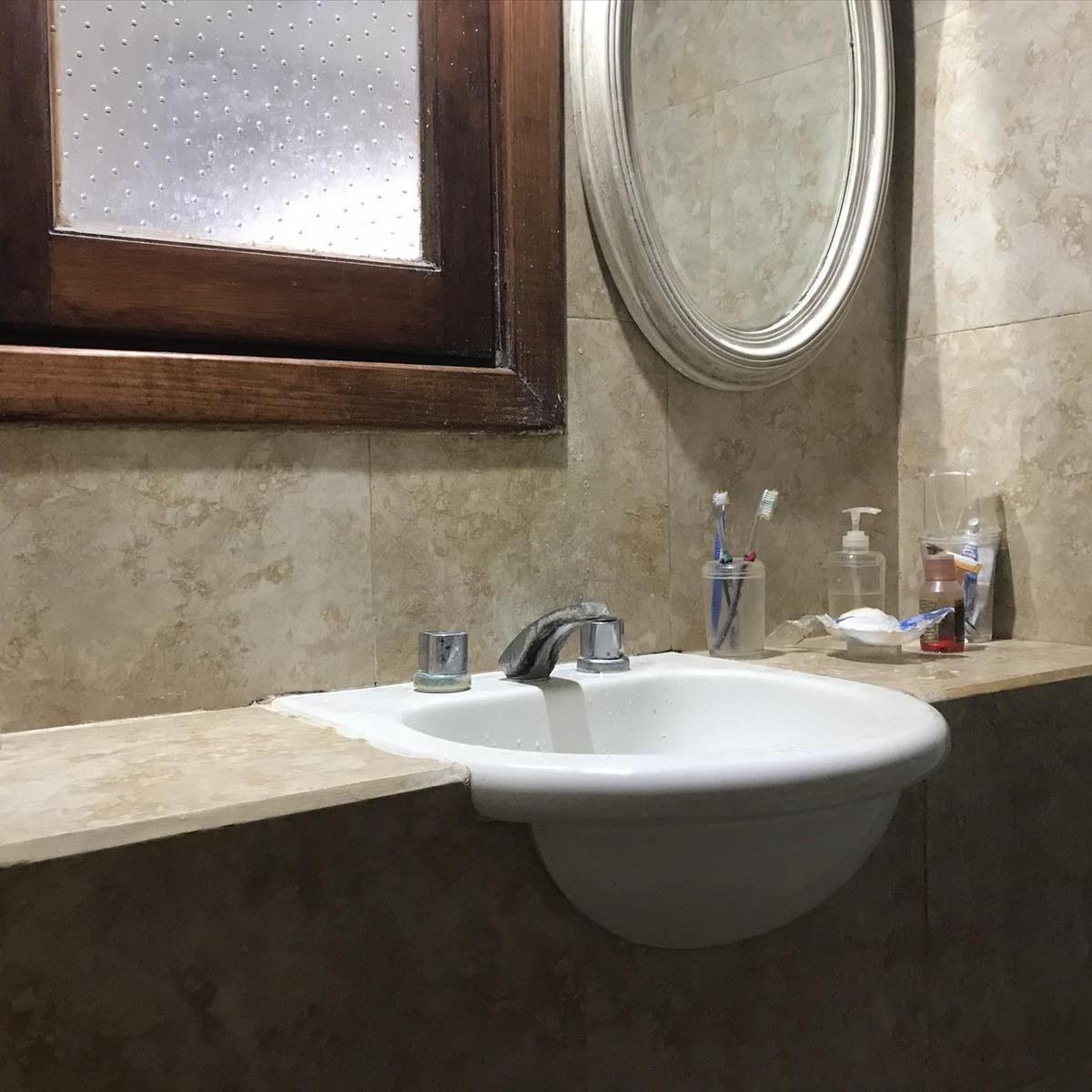 Foto de Chalet en esquina sobre importante superficie de terreno., imagen 5