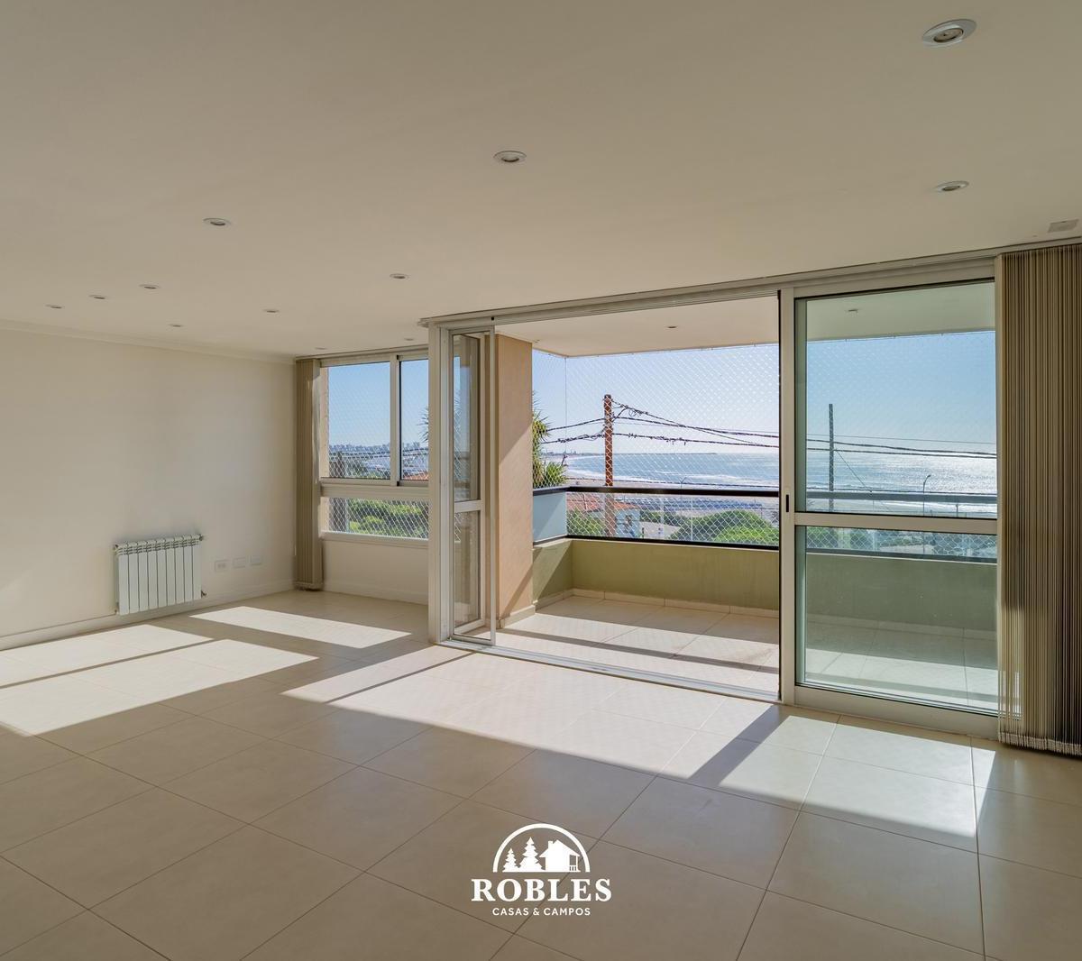 Foto de Departamento con vista al mar en Punta Mogotes., imagen 4
