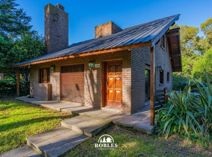 Chalet en excelente entorno del Bosque Peralta Ramos.