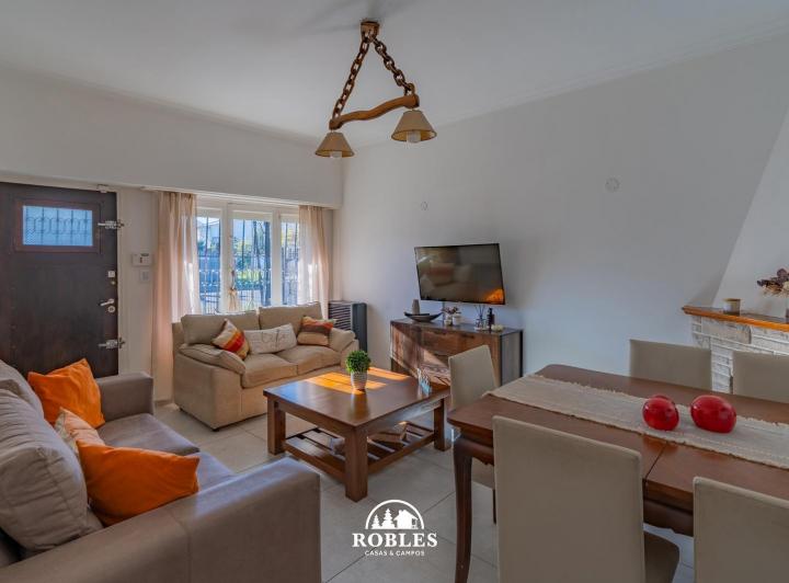 Foto de Chalet en el tradicional barrio Parque Luro, imagen 4