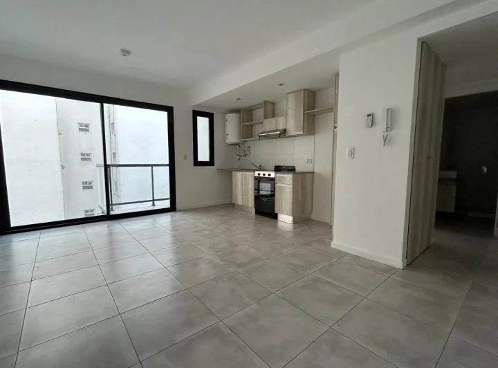 Departamento en excelente ubicación, a metros de Plaza Mitre 1