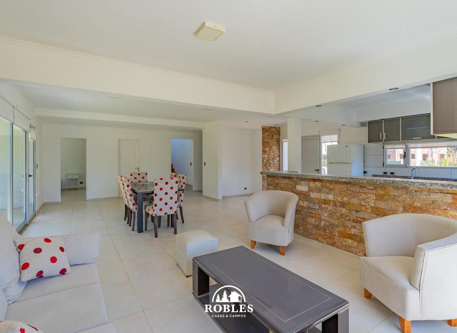 Foto de Casa estilo moderno en Haras del Mar, imagen 4