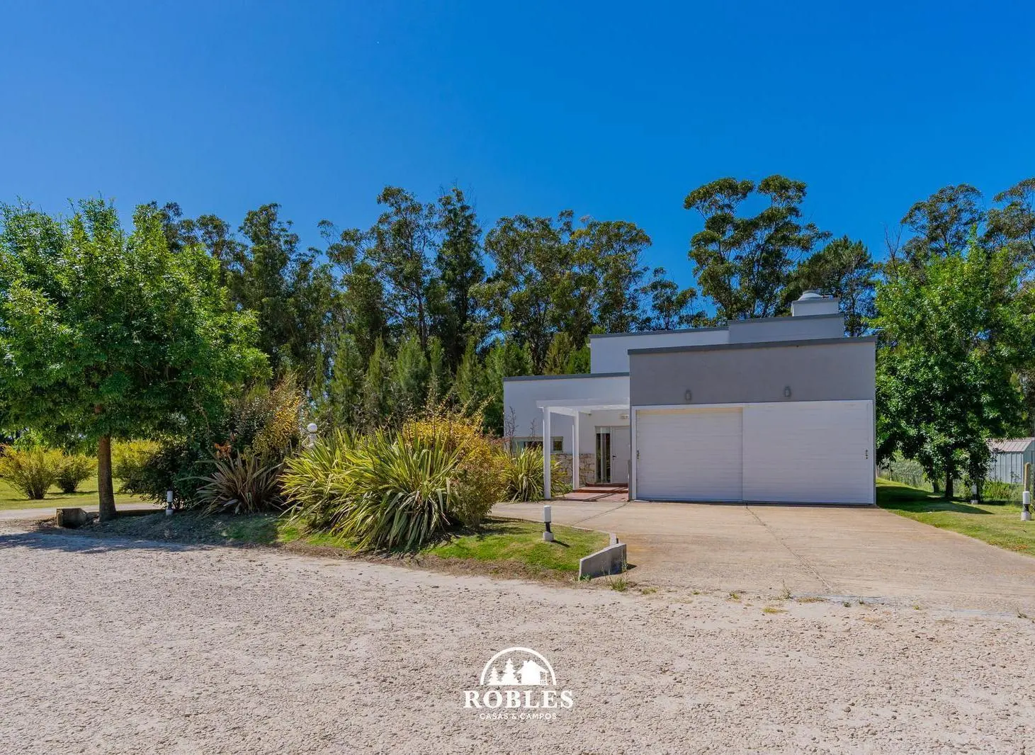 Casa estilo moderno en Haras del Mar 2
