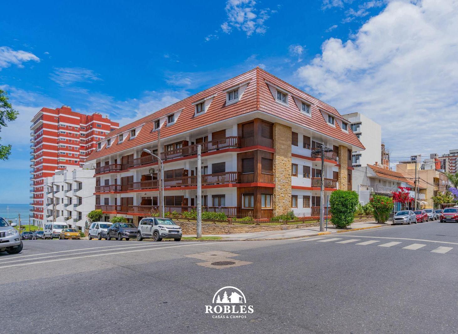 Departamento tres ambientes en Playa Grande