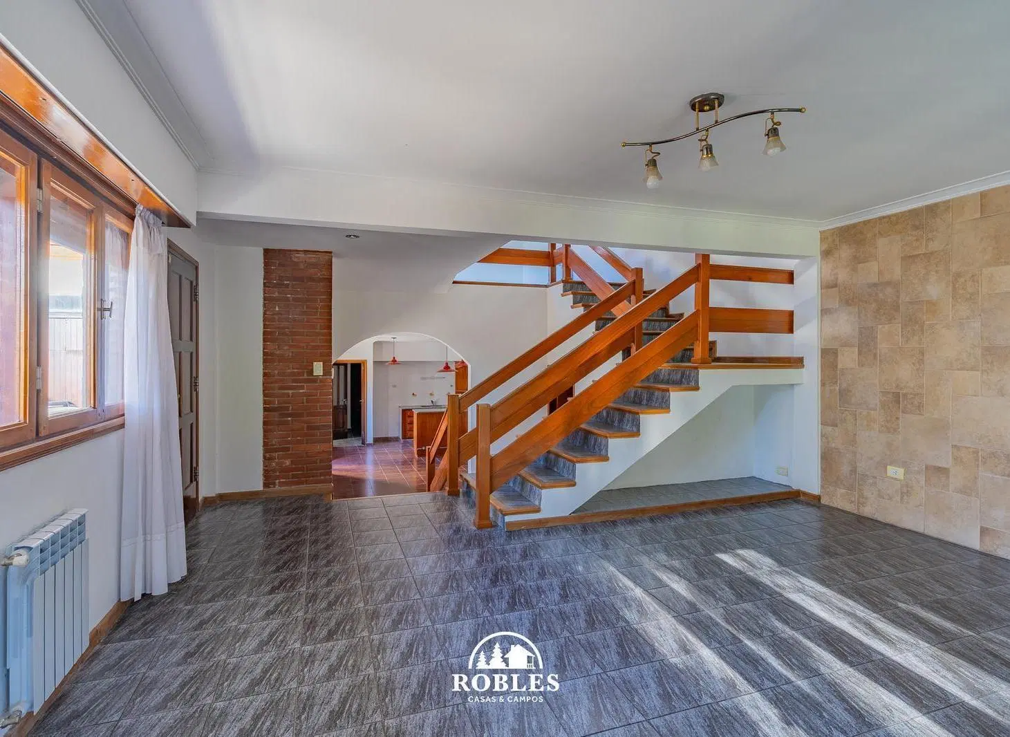 Chalet en el tradicional barrio Colinas de Peralta Ramos 2