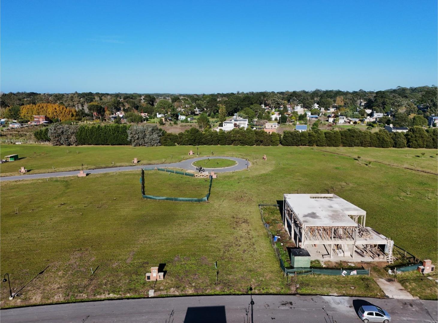 Terreno en el excelente barrio privado Casonas del Haras