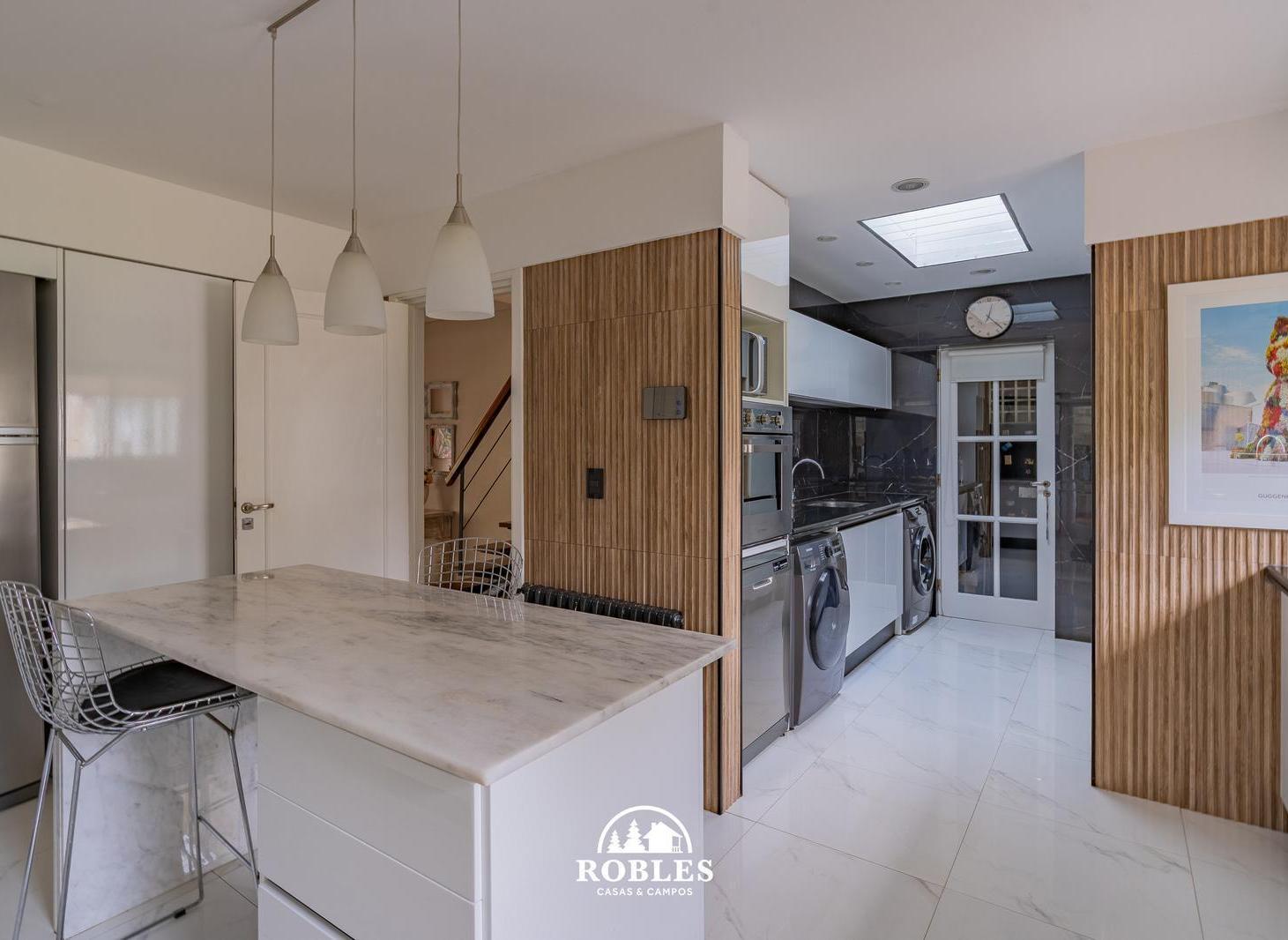 Foto de Chalet en el excelente barrio Los Troncos, imagen 2