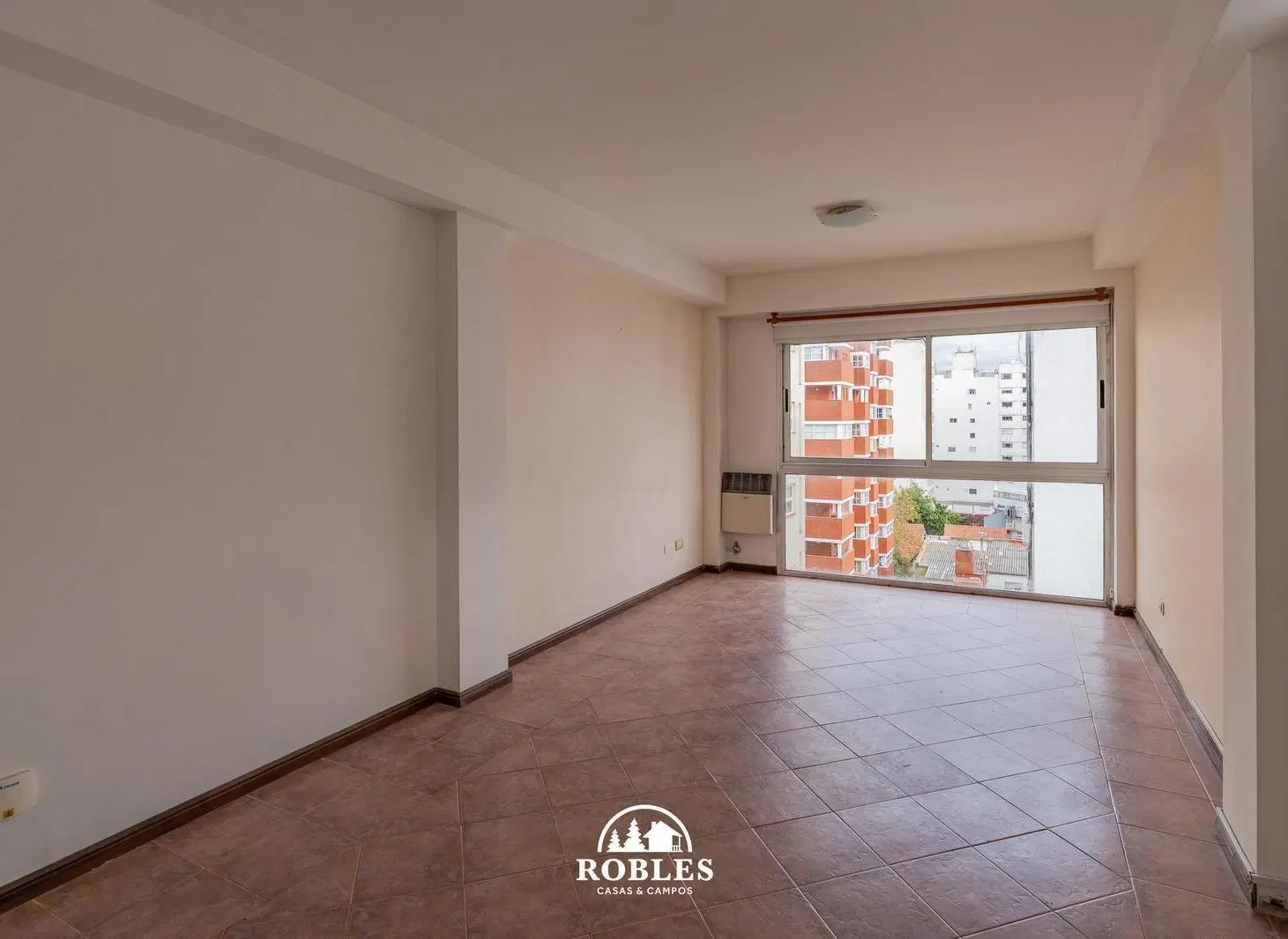 Departamento dos ambientes en el entorno de La Perla 5