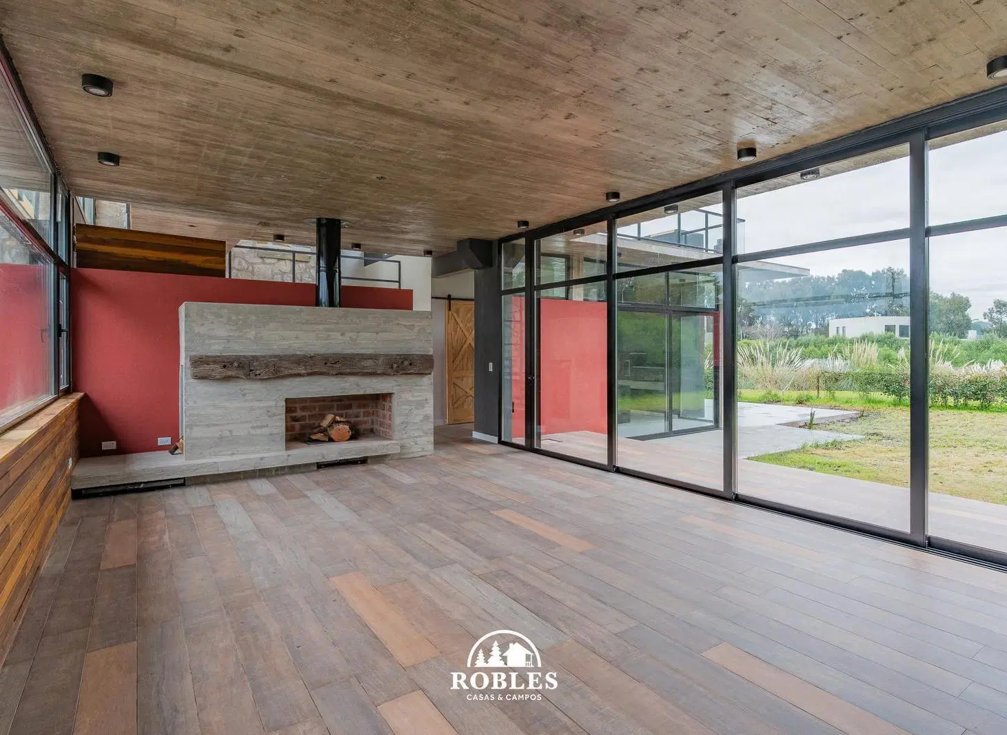 Casa estilo moderno en el barrio privado Arenas del Sur 5