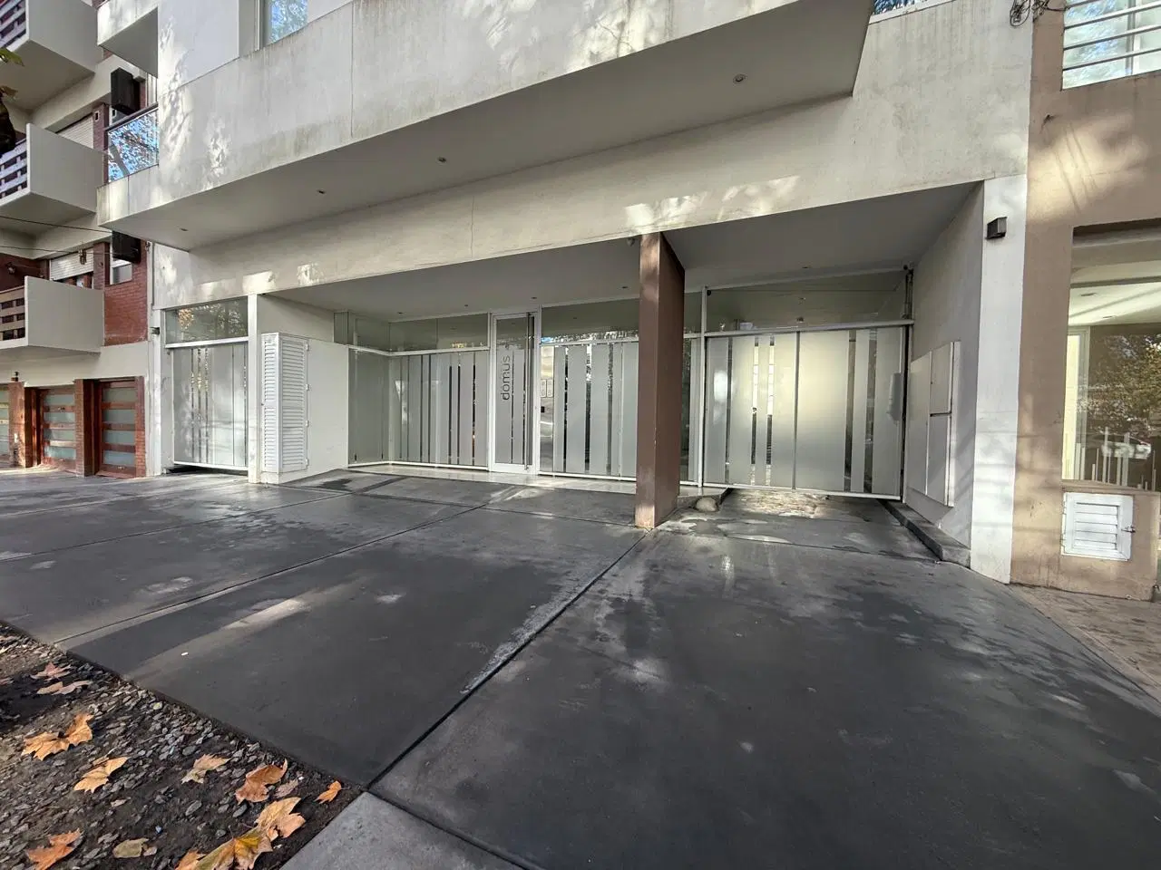 Duplex tres ambientes sobre Av. Libertad 2