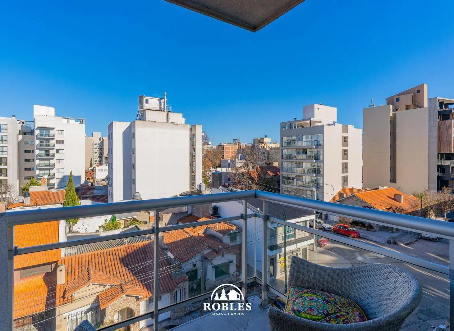 Departamento tres ambientes en Guemes Residencial 5